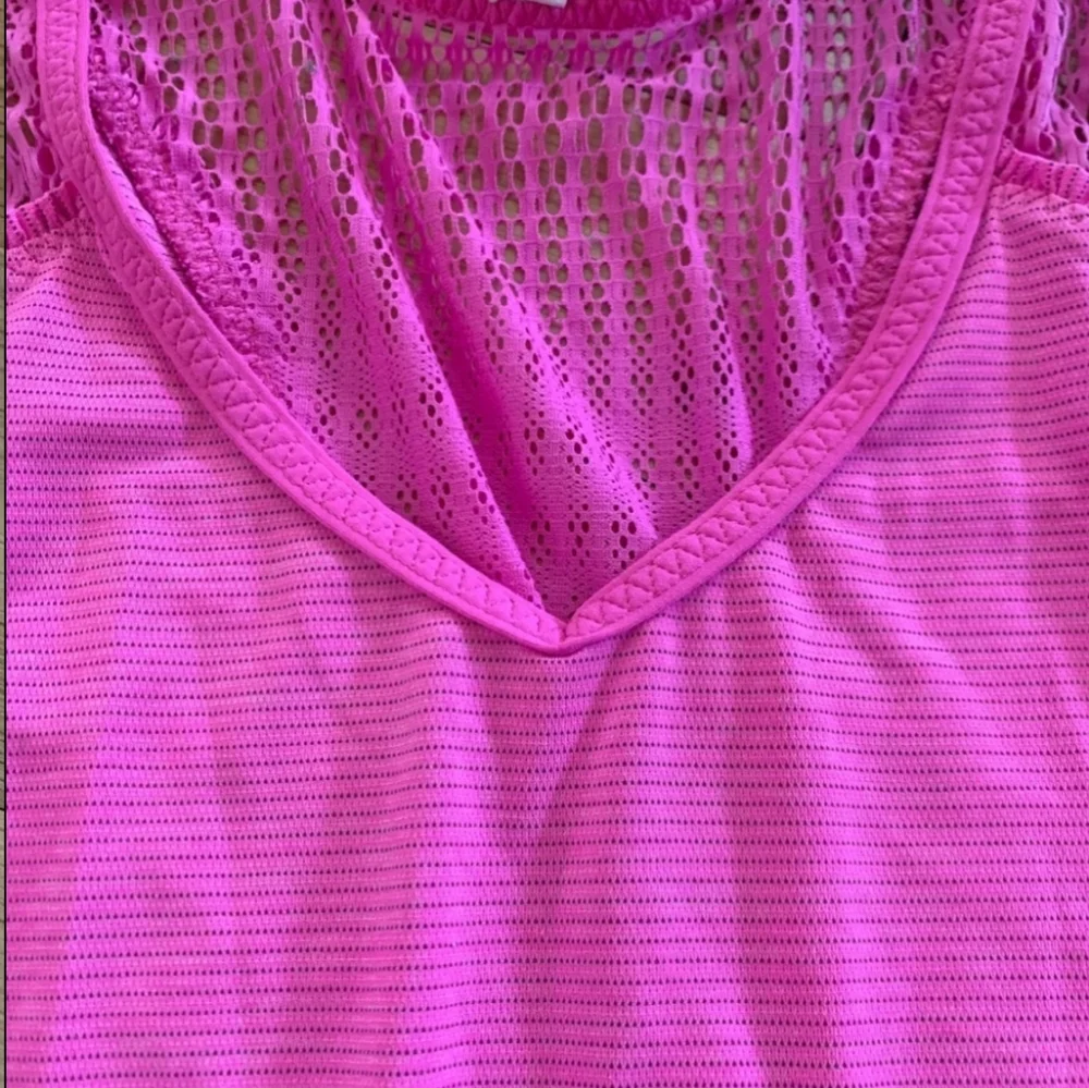 Tank - Picture 3 of 6